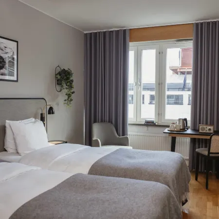 Home Hotel Etage Отели в г. Вестерос