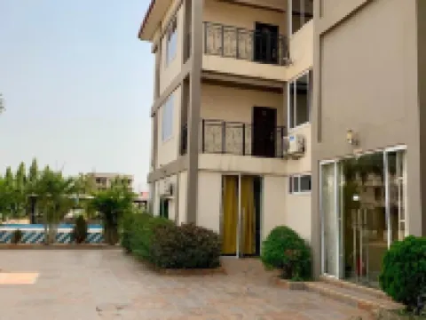 SM尊貴酒店 特馬酒店