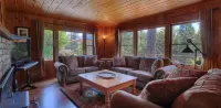 Bass Lake Cabin only 1.5 miles to the lake. Hiking trails on the property.
