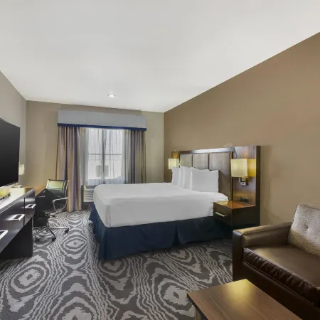 Best Western Plus Williston Hotel Suites