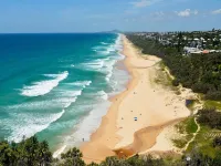 2-Bed Coastal Haven with Pool by Sunshine Beach - Beach