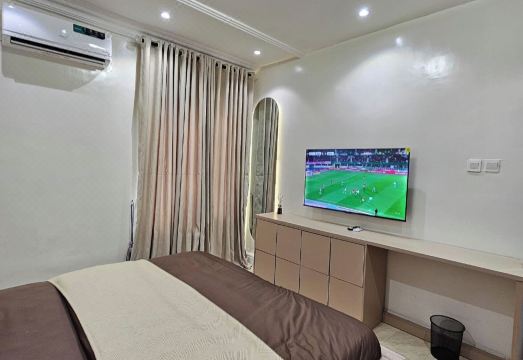 나이에 투 스트림스 숏렛 아파트먼트(2 Streams Shortlet Apartment) 3성급 호텔 객실