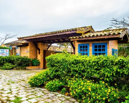 Hotel Pousada da Lagoa - Casa Californiana Hotels in Garopaba