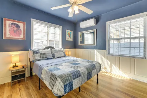 Stylish Home Near Sofi Stadium, LAX & Long Beach