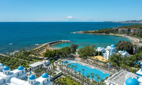 Rubi Platinum Spa Resort & Suites