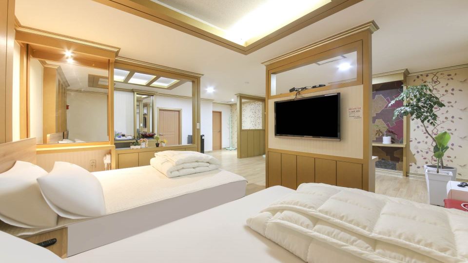 Changnyeong Bugok Hot Spring Hotel