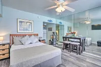 Virginia Beach Studio w/ Balcony + Pool View! - Condos