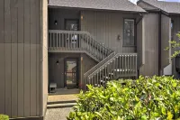 Condo by Pinehurst Golf Course w/ Peaceful Patio - Balkon