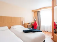 Ibis Nantes Centre Tour Bretagne