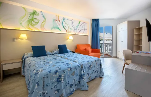 瑟維集團羅馬納酒店