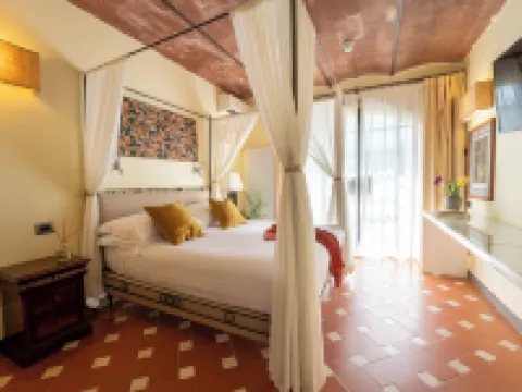 Borgo San Luigi Hotels in Monteriggioni