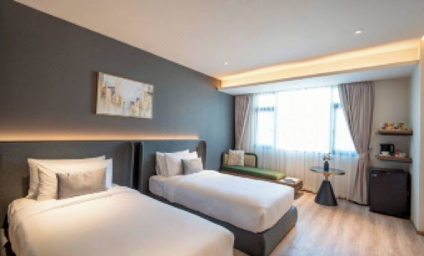 The Clover Hotel