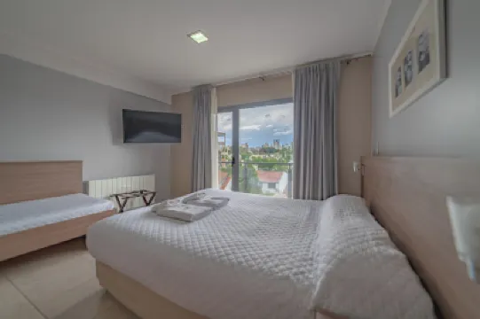 Apart Hotel Rivadavia 815 Hotel a 