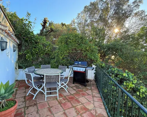 Secluded Villa with Panoramic Views, Private Heated & Salted Pool & Broadband.