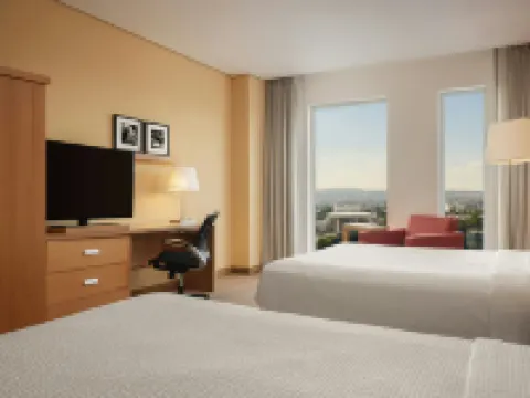 萊昂波利弗拉姆萬怡酒店 萊昂酒店