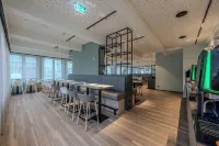 EastFive Hotel - breakfast