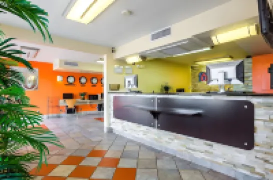 Motel 6 Holbrook, AZ