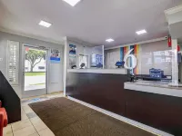 Studio 6 Arlington, TX - South - Dallas Hotels in Arlington