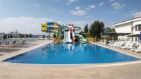 Burgaz Resort Aquapark Hotel - Pet friendly