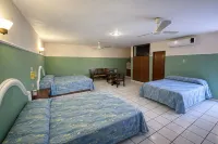 Blue Pacific Suites - balcony