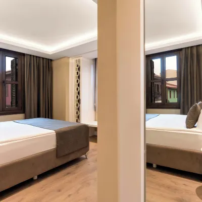 Route Hotel Kaleici - Adult Only (12+) Hotels near Kaleici Panoramic Elevator