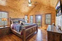 Majestic Mountaintop Escape