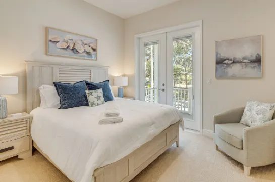 Walk to Springs, 700 Ft to Dtwn! Crystal River Gem