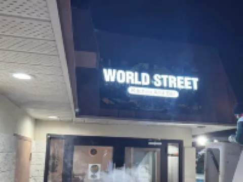 Niagara Lodge & Suites