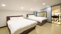 Suncheon Haru Saenggak Private Villa - Mountain view