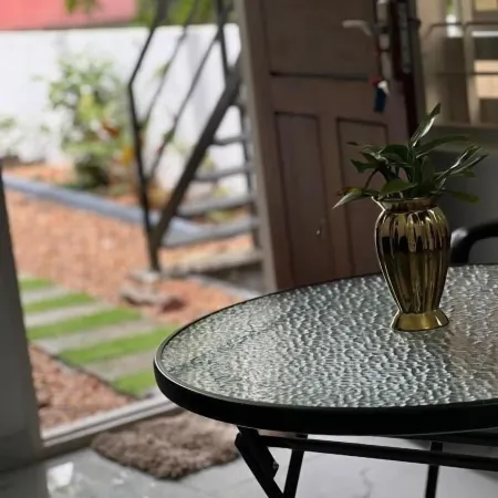 Little Chandhana Guest House