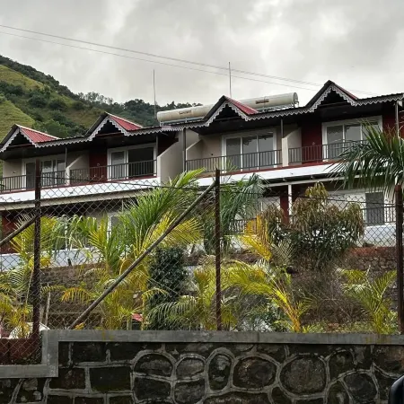 Divine Stay Inn Resort