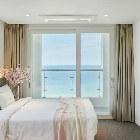 Sota Suite Yangyang Granbay Hotels in Yangyang-gun