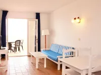 Apartamentos Las Pérgolas Hotels in Son Parc