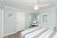 Oceanfront 2 Bedroom + Sofabed with Pool, Linens Included, at Cape Coddages II!