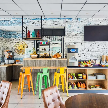 Ibis Styles Hyères Rooftop & Spa