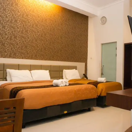 Tlogomas Guest House