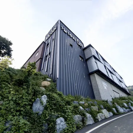 Cheongdo Hotel May Provence (Drive-in)