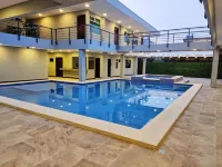 Hotel Cayuga - piscina