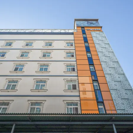 Daegu Seongseo Hotel IF Отели рядом с достопримечательностью «Станция метро Daegu»