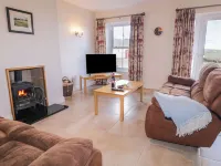 Finn Cottage Hotels in 