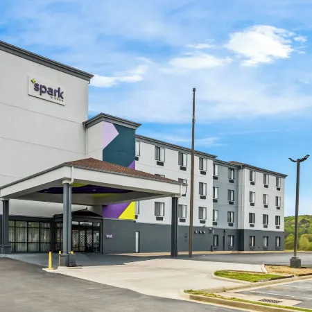 Spark by Hilton Pelham Birmingham I 65