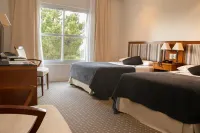 Elegance Hotel Tandil のホテル