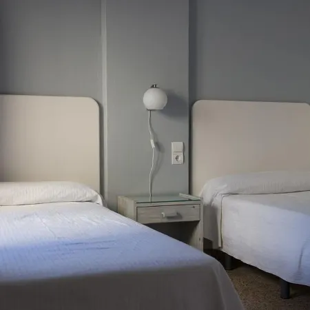 Ibiza Ripoll Apartments Отели рядом с достопримечательностью «Пристань для яхт Ботафоч»