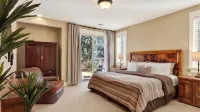 Mulligan Estate by Avantstay Sunriver Retreat + Hot Tub + Game Room + Bikes + Near Trails & Golf - 精品