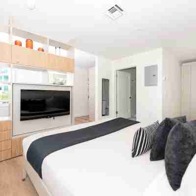 101 Wave Miami Beach Rooms