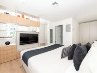 101 Wave Miami Beach Hotels in Miami Beach