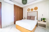 3BR Condo Right Next to the Beach - Pool - Palapa - 3-Star