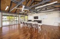 The Islander Noosa Resort - Airport Shuttle