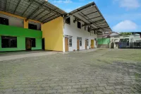 Capital O 95198 Angel Homestay - 2-Star