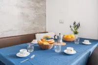 كلوب ديل سولي مارينا روميا إيزي كامبينج فيليدج - مطابخ